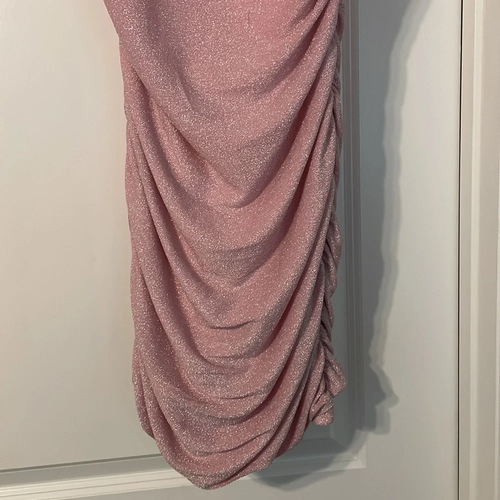 Dress - Picture 4 of 10